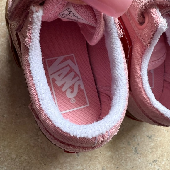 Vans Old Skool V Heart Sneakers - Toddler - Picture 3 of 9